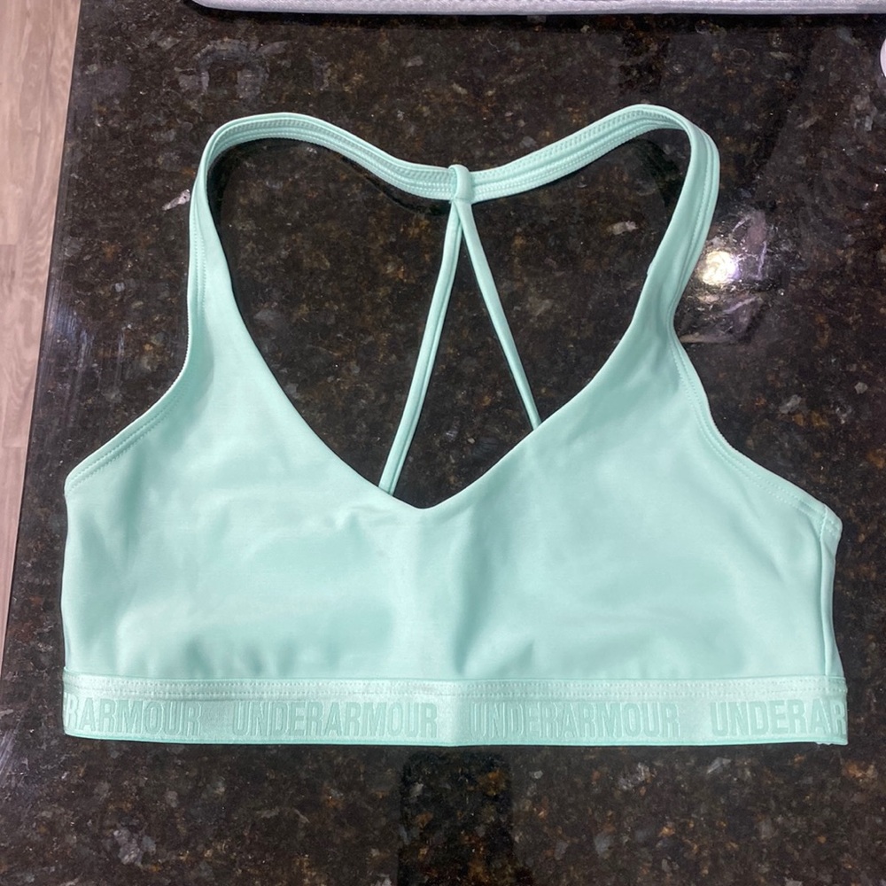 UA unlined sports bra